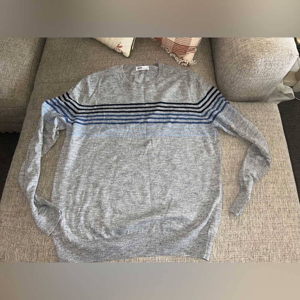 Sonoma Gray and Blue Striped men’s Sweater
